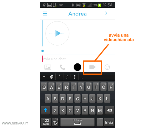 pigia sull'icona con la videocamera