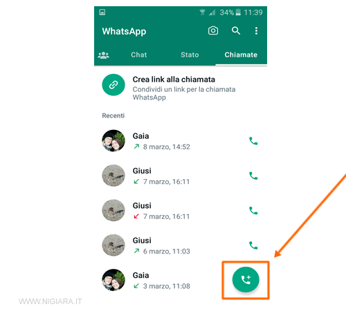 premi sull'icona con la cornetta del telefono in basso a destra