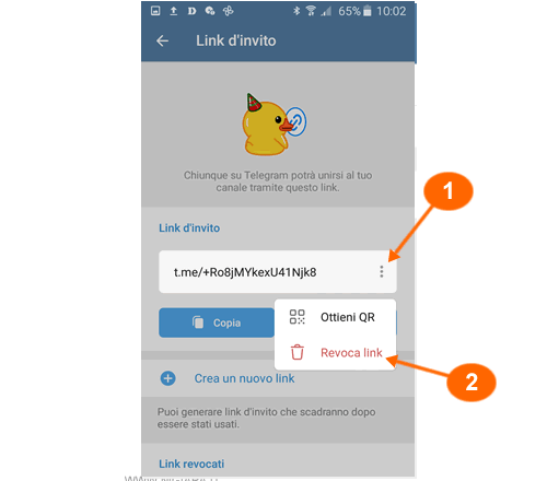 premi sul simbolo con tre puntini e revoca il link di invito