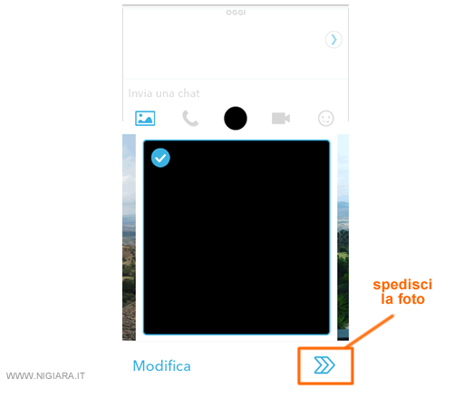 premi sulla freccia in basso a destra per spedire la fotografia digitale via chat