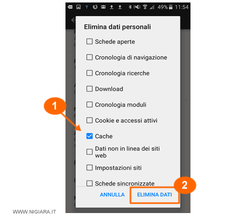 seleziona Cache e premi su Elimina dati