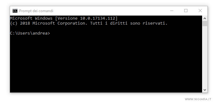 la schermata del prompt dei comandi dos su Windows
